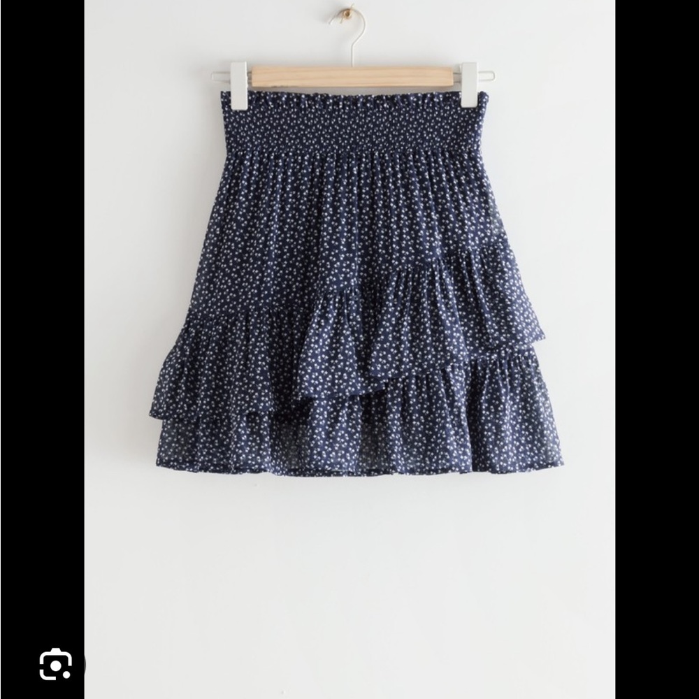 & Other Stories Tiered Ruffle Navy Floral Mini Skirt Size 4